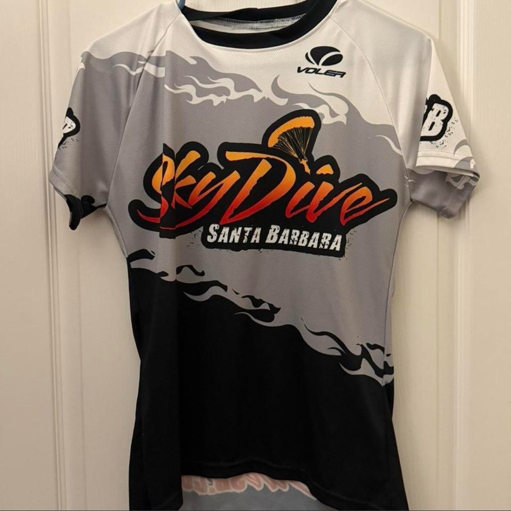 Volea Skydive Santa Barbara Graphic Tee
